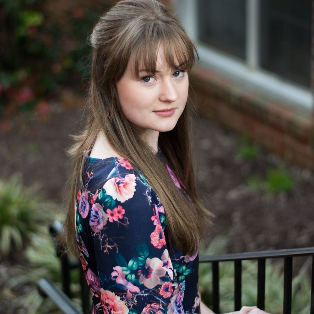 Meet your Posher, Claire